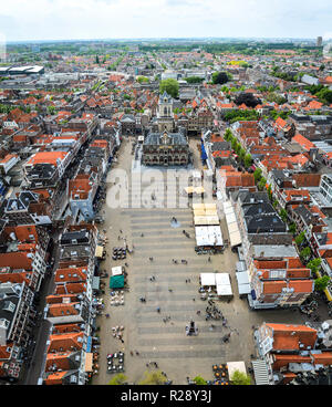 La ville de Delft, Holland comme vu de dessus le nouveau clocher de l'Église. Banque D'Images