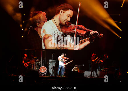 David Garrett joue sur son "explosif" à la tour Zenith avec : David Garrett Où : Rome, Italie Quand : 17 Oct 2018 Credit : IPA/WENN.com **Uniquement disponible pour publication au Royaume-Uni, USA, Allemagne, Autriche, Suisse** Banque D'Images