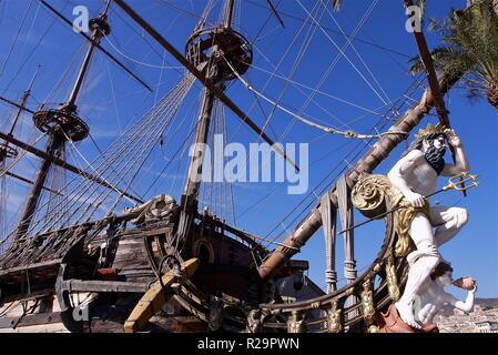 Roman Polanski's 'Pirates Des Caraïbes' galleon, Gênes, Italie Banque D'Images