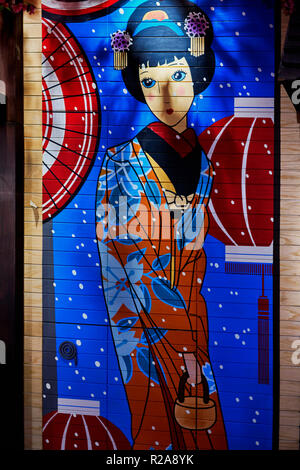 L'art mural femme japonaise en costume traditionnel Banque D'Images