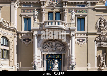 Détails extérieurs de la Salle Garnier de l'Opéra de Monte-Carlo, Monaco. Banque D'Images