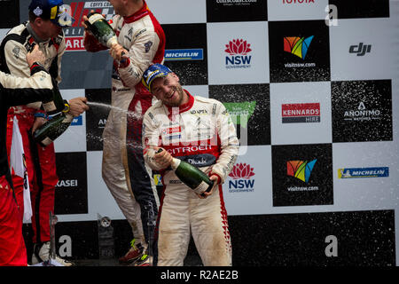 18 novembre 2018, Coffs Harbour, Nouvelle-Galles du Sud, Australie ; FIA World Rally Championship de l'Australie ; le podium, Jari-Matti Latvala, Mads Ostberg Torstein Eriksen, Banque D'Images