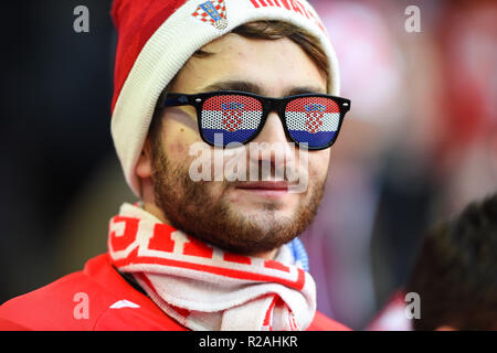 Londres, Royaume-Uni. 18 novembre 2018. Supporteur croate avec les drapeaux sur ses lunettes lors de l'UEFA Ligue Nations match entre l'Angleterre et la Croatie au stade de Wembley, Londres, le dimanche 18 novembre 2018. (©MI News & Sport Ltd | Alamy Live News) Credit : MI News & Sport /Alamy Live News Banque D'Images