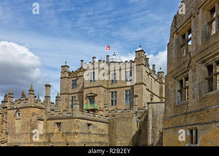 Château de Bolsover, un château du xviie siècle dans la région de Bolsover, Derbyshire, Angleterre Banque D'Images