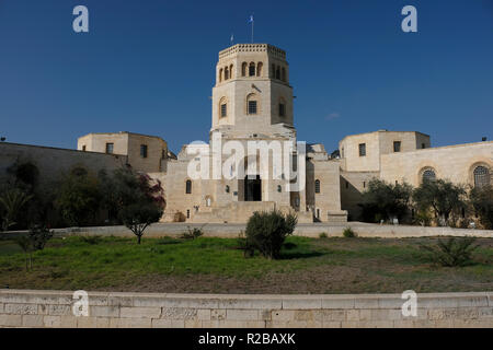 L'extérieur du Musée Rockfeller, anciennement le musée archéologique de Palestine (PAM), un musée archéologique qui abrite une grande collection d'objets découverts dans les fouilles menées dans la Palestine mandataire, dans les années 1920 et 1930. situé à Jérusalem-Est Israël Banque D'Images