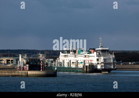 Ferry SCHULPENGAT de Teso. Le Royal TESO N.V. est une société privée d'exploitation que le ferry boat service public à destination et en provenance de l'île néerlandaise de Texel Banque D'Images