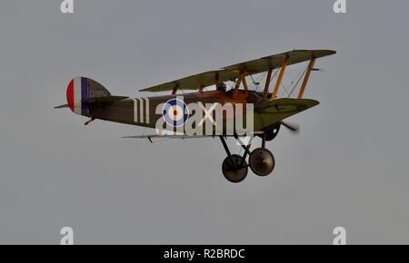 La Première Guerre Mondiale 1918 réplique d'un avion de chasse biplan Sopwith Camel introduit sur le front occidental en 1917 Banque D'Images