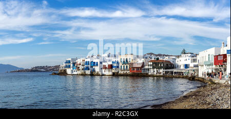 Île de Mykonos, en Grèce. Scène pittoresque de la région appelée la "petite Venise" à cause de sa ressemblance à Venise. Banque D'Images