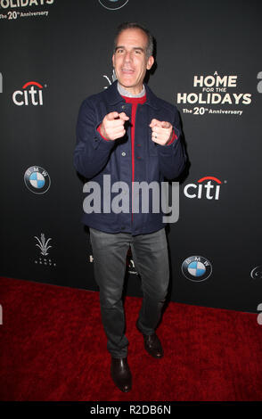 Los Angeles, CA, USA. 18 Nov, 2018. Los Angeles Mayor Eric Garcetti, au bosquet de l'éclairage de l'arbre de Noël à Los Angeles au Grove, Californie le 18 novembre 2018. Credit : Faye Sadou/media/Alamy Punch Live News Banque D'Images