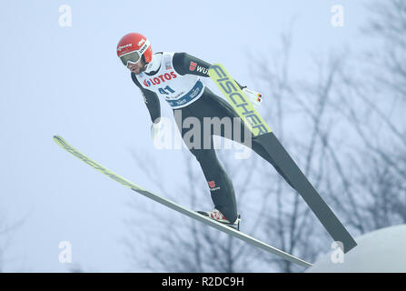 Wisla, Pologne. 18 Nov, 2018. Markus Eisenbichler vu en action lors de l'épreuve individuelle de la Coupe du monde de saut à ski FIS de Wisla. Credit : Damian Klamka SOPA/Images/ZUMA/Alamy Fil Live News Banque D'Images