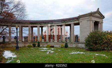 Bustes de personnages historiques importants au Hall of Fame pour de grands Américains Banque D'Images