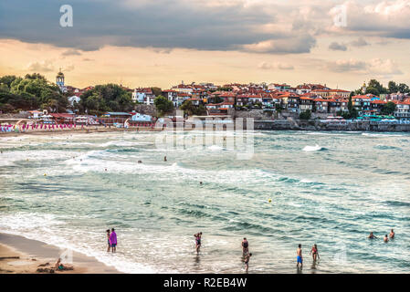 Sozopol, Bulgarie, le 27 août 2015 ; vue sur la plage centrale de Sozopol. Banque D'Images