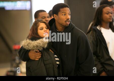 La station Fruitvale Année : 2013 USA Réalisateur : Ryan Coogler Melonie Diaz ; Michael B. Jordan Banque D'Images