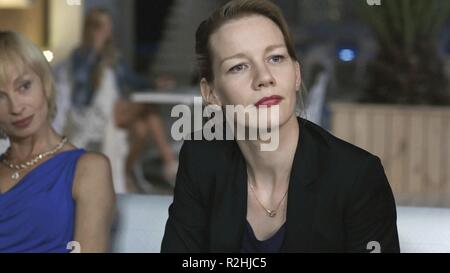 Toni Erdmann Année : 2016 Réalisateur : Allemagne / Autriche Maren Ade Sandra Huller Banque D'Images