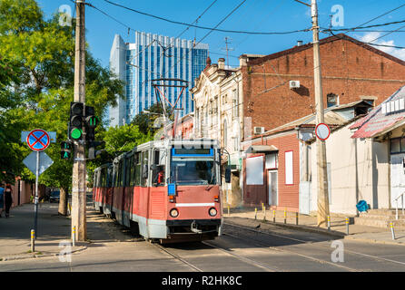 Vieille ville soviétique en Russie, Krasnodar tram Banque D'Images