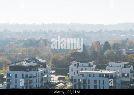 Offres et demandes de logement très populaire au lac artificiel Phoenix Voir à Dortmund, Hörde/ Hoerde ouvert, 2010 Banque D'Images