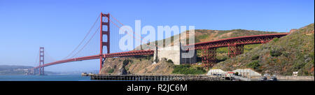 Vue panoramique du pont Golden Gate sur un matin ensoleillé, San Francisco, Californie Banque D'Images