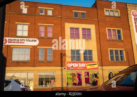 Au sud et à l'Université de ville,Digbeth Campus, rue haut Deritend,centre ville, Birmingham, Midlands, Angleterre,English,UK,Grande-Bretagne, Banque D'Images