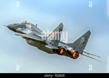 Mikoyan MiG-29 Fulcrum 'UN' de l'Armée de l'Air polonaise photographiée au Royal International Air Tattoo (RIAT) Banque D'Images