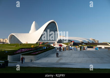 Centre d'Heydar Aliyev, Baku, Azerbaïdjan Banque D'Images