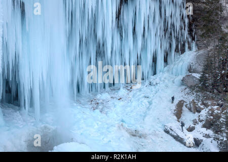 Cascade de glace en Slovénie Banque D'Images