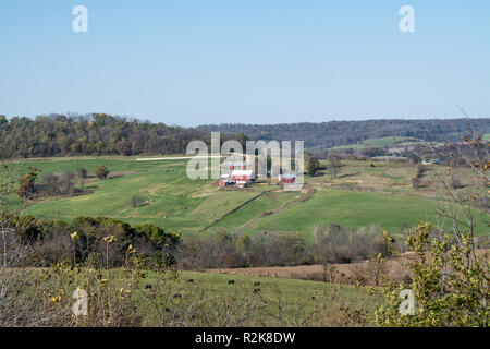 Donnant sur la vallée dans les régions rurales du nord de l'illinois. Galena, Illinois, USA. Banque D'Images