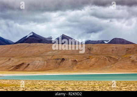 Lac Kyagar Tso de l'himalaya, le Ladakh, Inde Banque D'Images