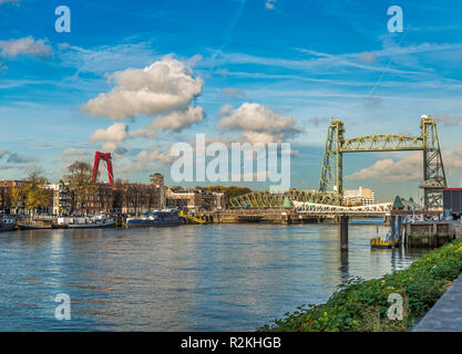 Koningshaven monumental pont de chemin de fer (de Céh) à Rotterdam Banque D'Images