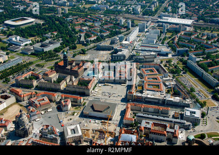 La Frauenkirche, le Zwinger, Semperoper Dresde Taschenbergpalais,, La Cathédrale, l'hôtel Hilton Dresden, Kulturpalast, rive de l'Elbe, Elbe, boucle de l'Elbe, vue aérienne, Königsufer, Dresde, Saxe, Allemagne, Europe, Banque D'Images