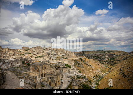 Matera, Italie - juillet 2016 : les maisons de Matera aussi appelée Ville de pierres de la capitale européenne de la Culture 2019 Banque D'Images