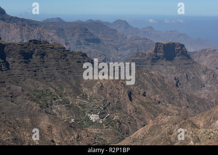 Vue sur le Barranco del Chorrillo (vallée de Chorrillo) au village de montagne de El Chorrillo, Gran Canaria, Espagne. Banque D'Images