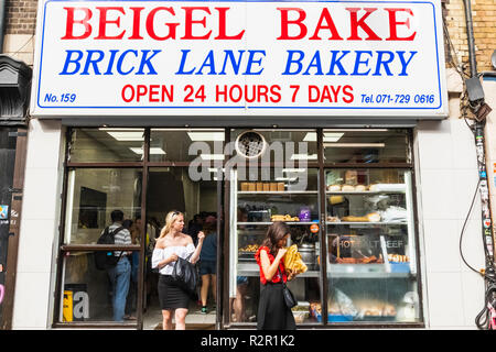 L'Angleterre, Londres, Shoreditch, Brick Lane Beigel Bake, Bakery Banque D'Images