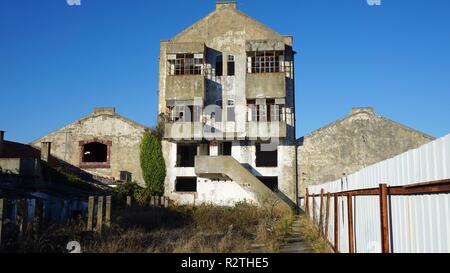 Rotten Maisons de village au portugal sao jacinto Banque D'Images