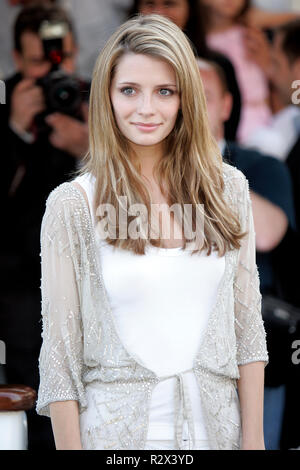 MISCHA BARTON LE DECAMERON PHOTOCALL 2005 FESTIVAL DU FILM DE CANNES CANNES FRANCE 14 Mai 2005 Banque D'Images