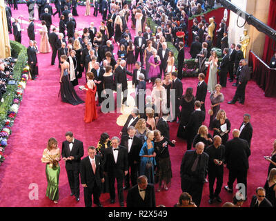 Tapis rouge 77E OSCAR ACADEMY AWARDS Arrivées Arrivées KODAK THEATRE HOLLYWOOD LOS ANGELES USA 27 Février 2005 Banque D'Images