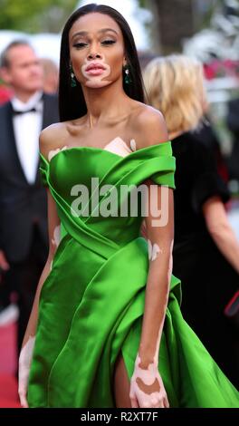 CANNES, FRANCE - 14 MAI 2018 : Winnie Harlow assiste à la projection de 'Blackkklansman» au cours du 71e Festival de Cannes (Photo : Mickael Chavet) Banque D'Images