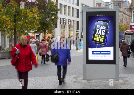 Liverpool, Merseyside. Météo britannique. 21 novembre 2018. Froid, venteux et nuageux comme la ville du district de détail se prépare pour l'une des journées les plus chargées de l'année en tant que Black tag vendredi s'annonce. /AlamyLiveNews MediaWorldImages ; crédit. Banque D'Images