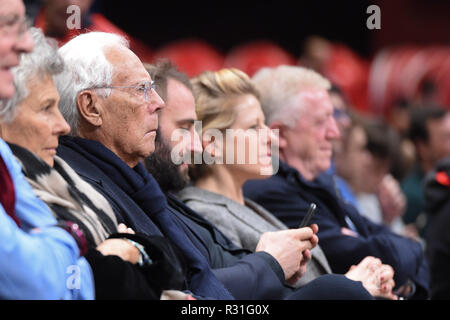 Foto Claudio Grassi/LaPresse 21 novembre 2018 Assago (MI) Italia sport basket AX Armani Exchange Olimpia Milan vs Kirolbet Baskonia Vitoria - Turkish Airlines Eurolega 2018/2019 - Mediolanum Forum. Nella foto : Giorgio Armani (patron AX Armani Exchange Olimpia Milano) Photo Claudio Grassi/LaPresse 21 novembre 2018 Assago (MI) Italy sport basket AX Armani Exchange Olimpia Milan vs Kirolbet Baskonia Vitoria - Turkish Airlines EuroLeague 2018/2019 - Mediolanum Forum. dans la pic : Giorgio Armani (propriétaire AX Armani Exchange Olimpia Milano) Banque D'Images