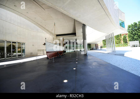 Mazzi par Zaha Hadid à Rome, dans le quartier de Flaminio. Banque D'Images