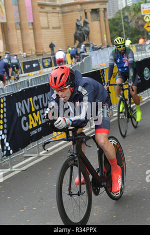 Le prince Harry, duc de Sussex assiste à l'Invictus Games Randonnée à vélo aux Jardins botaniques royaux de Sydney, en Australie, au cours de ses 16 jours de tournée d'automne avec Meghan, duchesse de Kent, qui ont raté cet événement alors qu'elle se repose après la cérémonie d'ouverture des Jeux a dépassé de près de deux heures. Doté d''atmosphère : où : Sydney, New South Wales, Australie Quand : 21 Octobre 2018 Source : WENN.com Banque D'Images