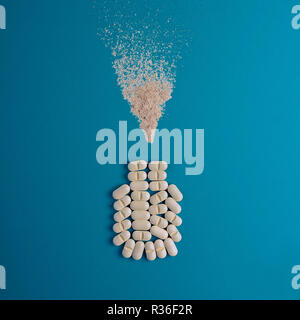 Les herbes médicinales et naturels, comprimés bouteille médicale. Le concept de compléments alimentaires. Banque D'Images