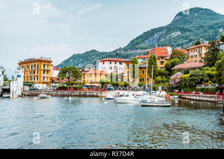 Ravello est une commune italienne sur le lac de Côme dans la province de Lecco dans la région Lombardie. Varenna, province de Lecco, Lombardie, Italie, Europe Banque D'Images