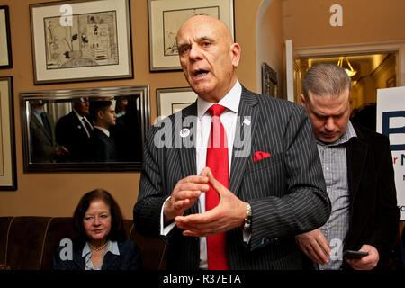 NEW YORK, NY - 09 mars : le Président, Beau Dietl & Associates Michael Ciravolo assiste à une collecte pour Bo Dietl Candidat au poste de maire de New York, à une résidence privée de l'upper west side, le 9 mars 2017 à New York. (Photo par Steve Mack/S.D. Mack Photos) Banque D'Images