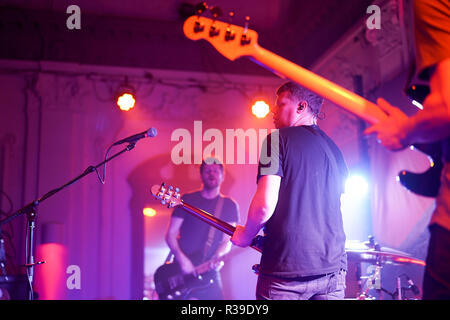 Londres, Royaume-Uni, 21 novembre 2018. On nous avait promis des jetpacks en live sur scène au Bush Hall à Londres. Date de la photo : le mercredi 21 novembre 2018. Photo : Roger Garfield/Alamy Live News Banque D'Images