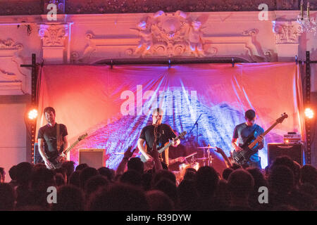 Londres, Royaume-Uni, 21 novembre 2018. On nous avait promis des jetpacks en live sur scène au Bush Hall à Londres. Date de la photo : le mercredi 21 novembre 2018. Photo : Roger Garfield/Alamy Live News Banque D'Images