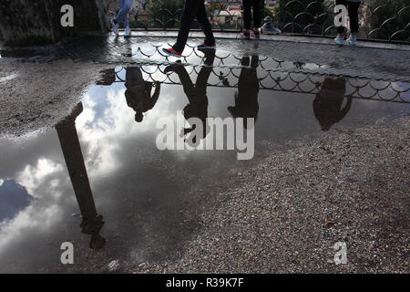 Rome, Italie. 22 Nov 2018. Après la pluie forte unseasonal temps chaud 18 degrés retourne à Rome Italie Crédit : Gari Wyn Williams/Alamy Live News Banque D'Images