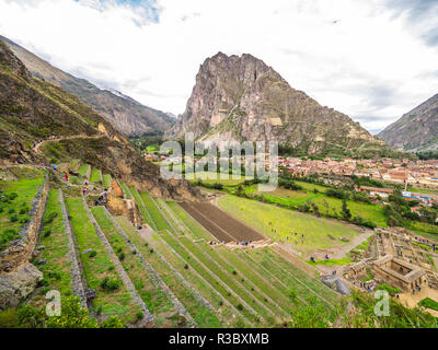 Vue sur le sanctuaire d'Ollantaytambo Banque D'Images