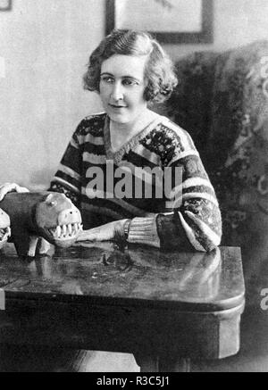 AGATHA CHRISTIE (1890-1976) romancière anglaise vers 1930 Banque D'Images