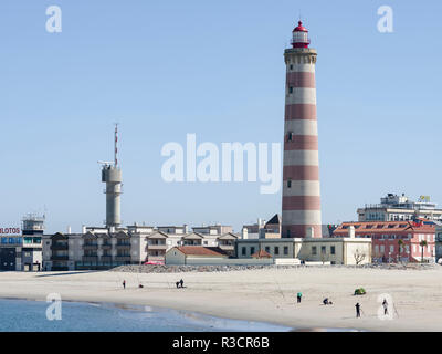 Village côtier Barra, banlieue de Aveiro. En raison des nombreux satellite Aveiro est appelée la Venise du Portugal. Banque D'Images