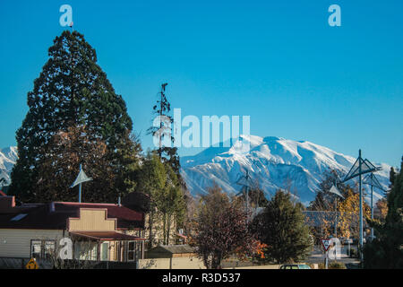 Vue sur le mont Hutt village de Methven, Canterbury, île du Sud, Nouvelle-Zélande Banque D'Images